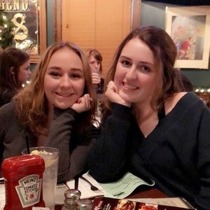 Meet your Posher, Aileen